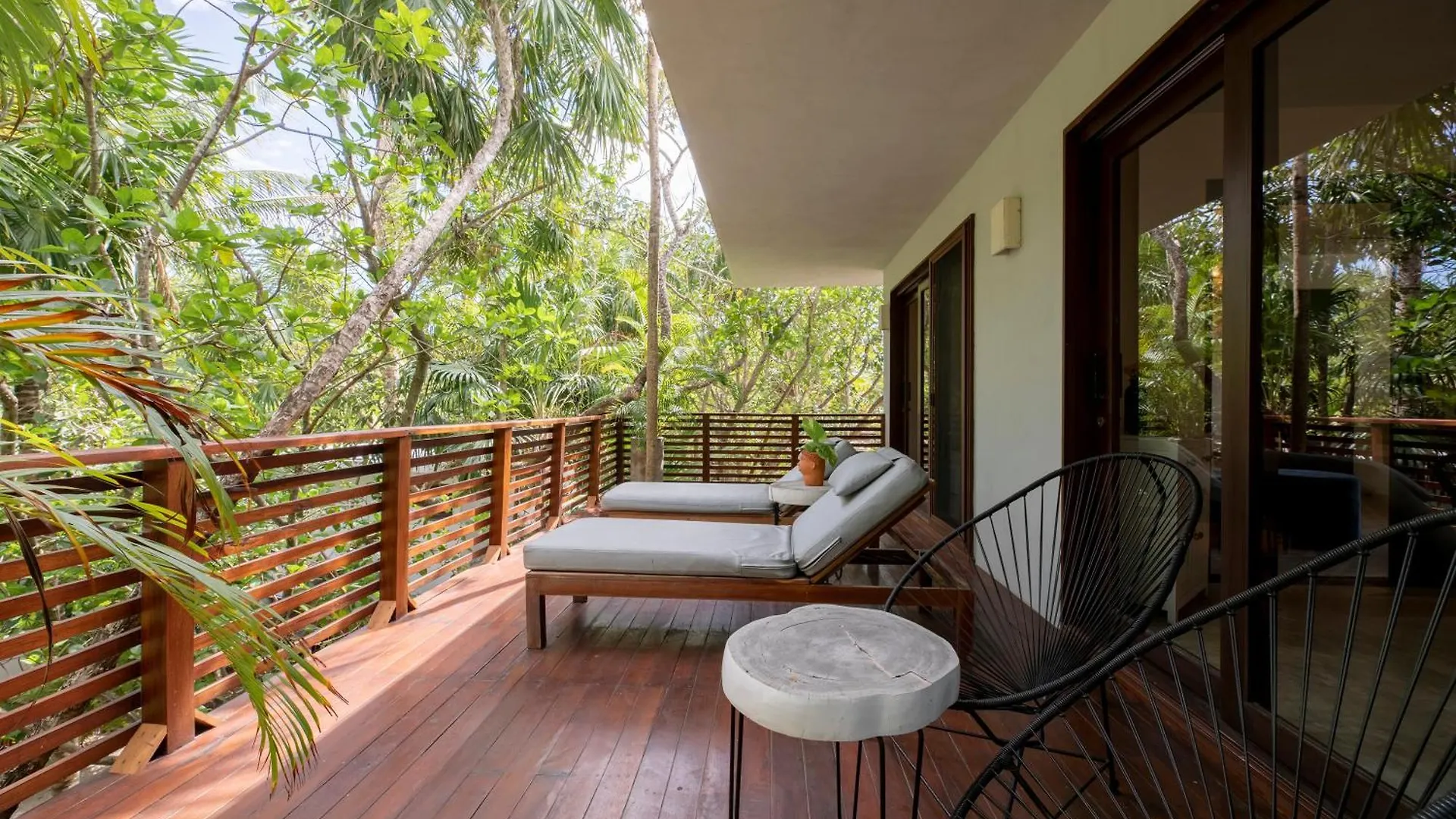 Lula Tulum, A Small Luxury Hotel Tulum