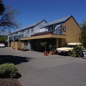 Sherborne Motor 4* Christchurch