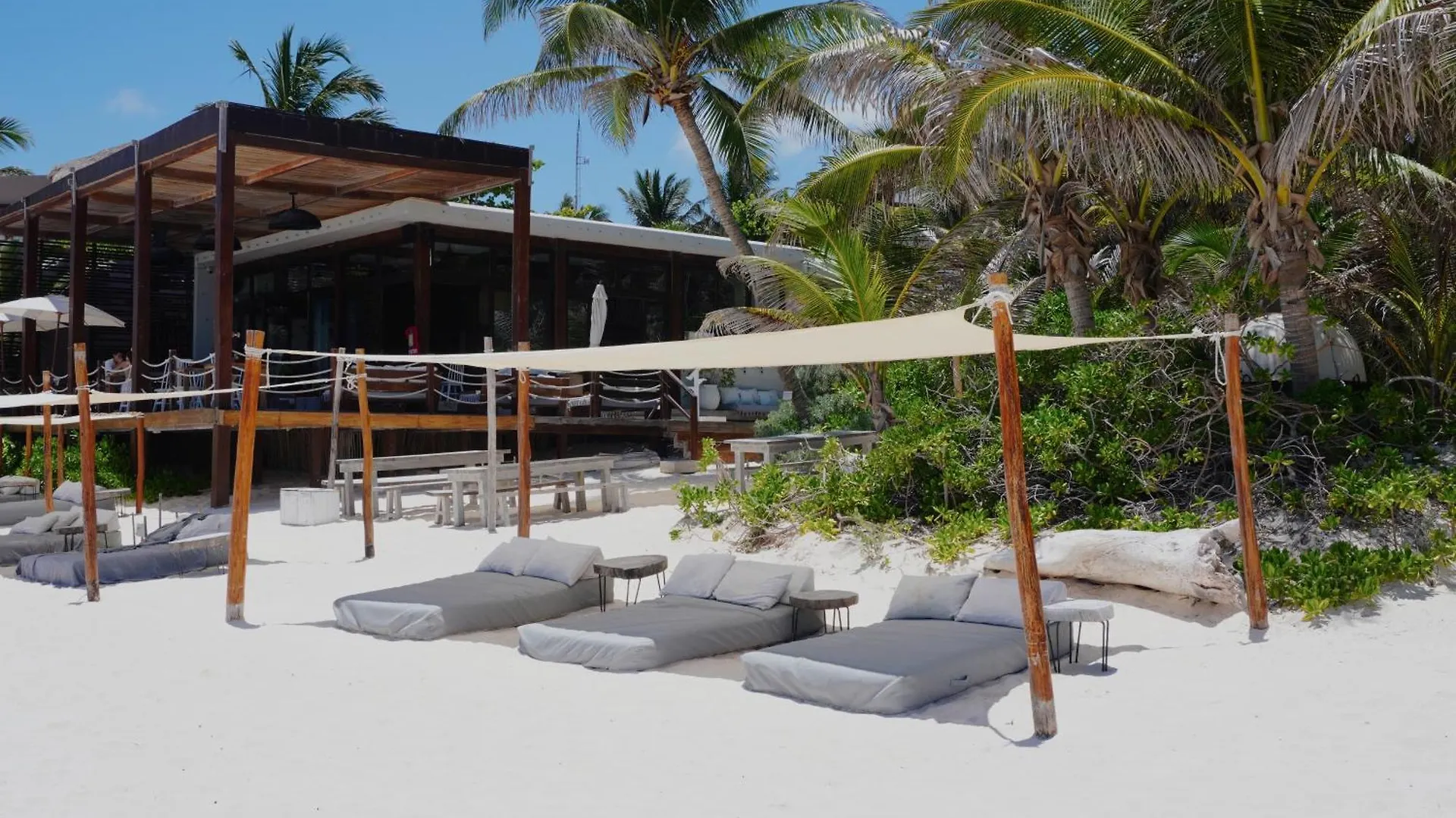 Lula Tulum, A Small Luxury Hotel Mexico