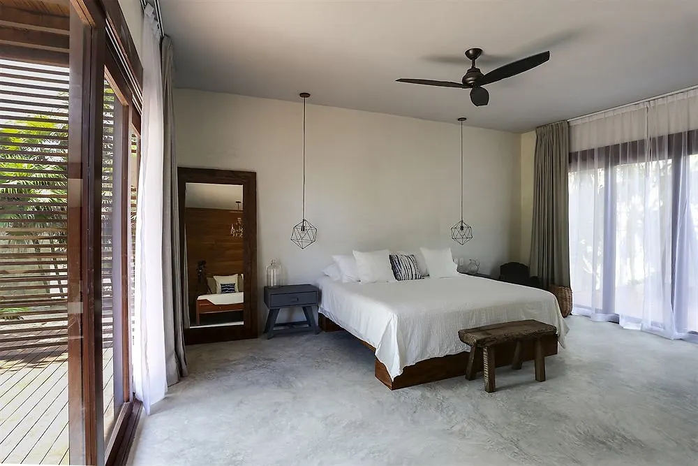 Lula Tulum, A Small Luxury Hotel